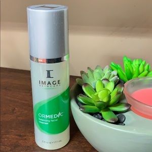 Image Skincare Ormedic cleanser